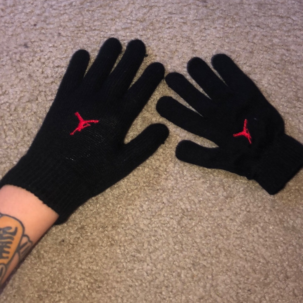 Jordan Gloves